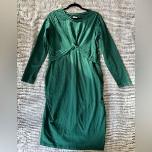 Women’s Old Navy Maternity Dress in large